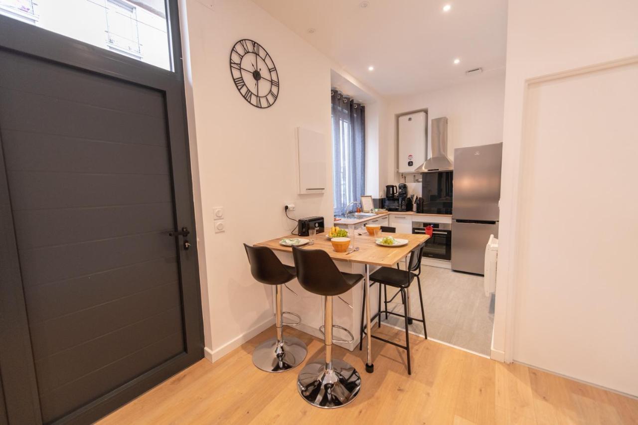 Kasa Loft Centre 2 - Wifi Et Tv - Confortable Et Stationnement Gratuit à Proximité * Saint-Etienne (Loire)